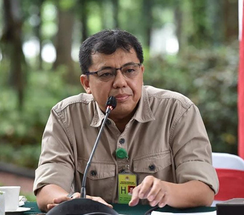 NOVRIZAL TAHAR