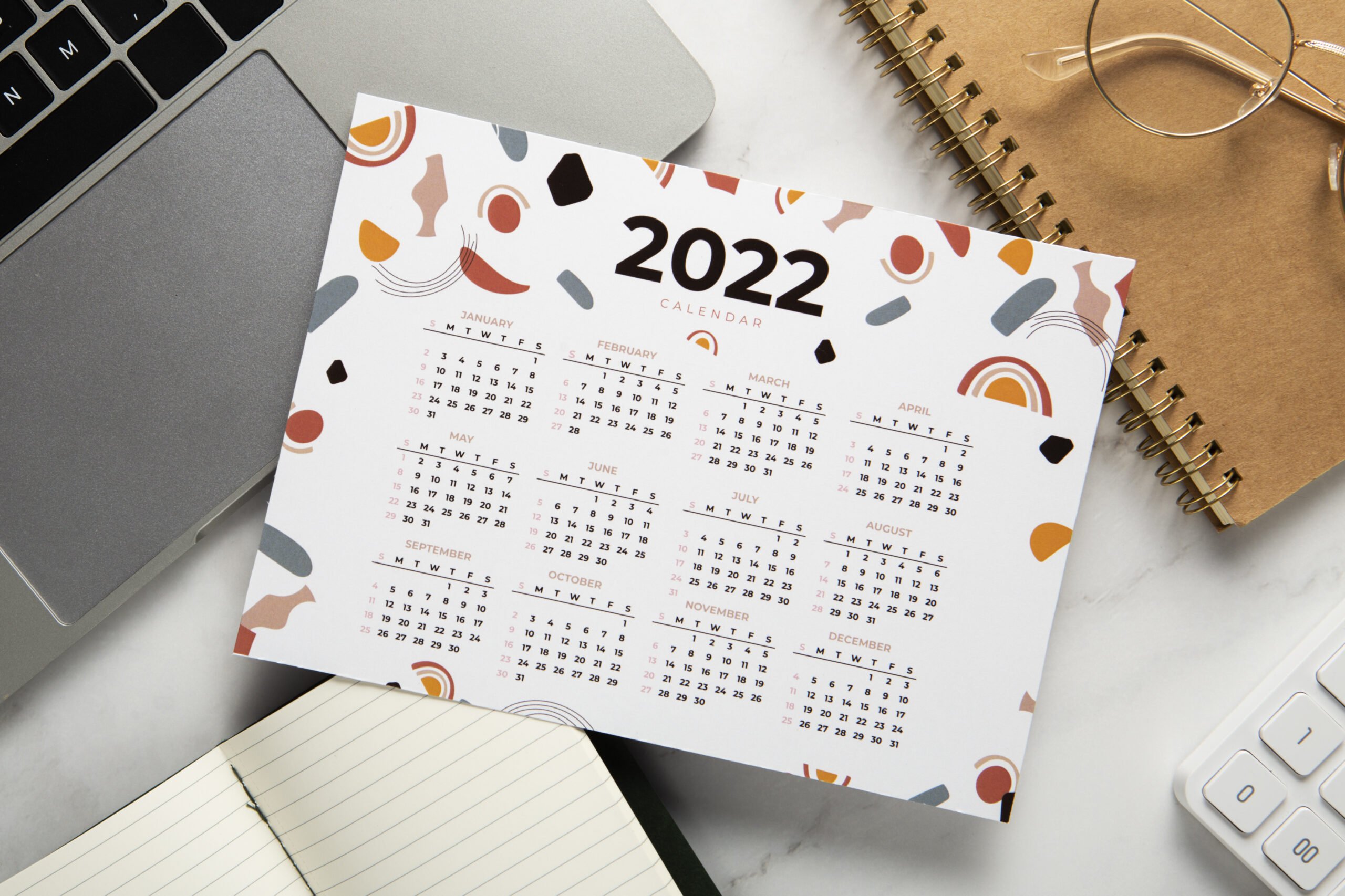 close-up-calendar-design