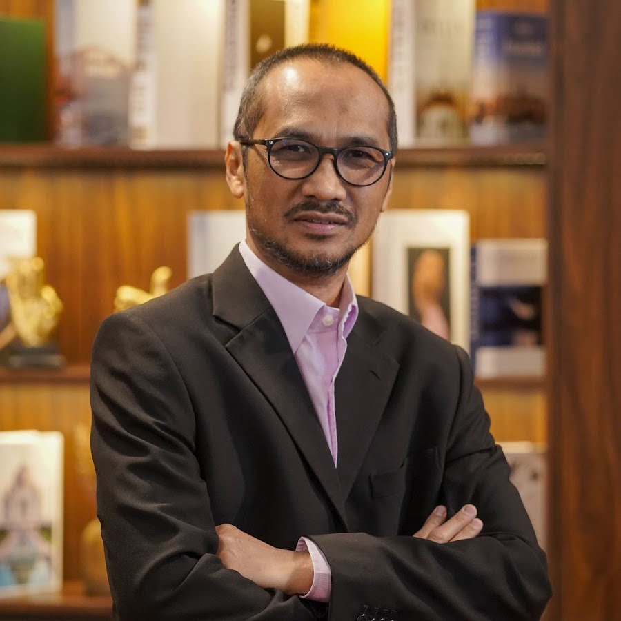 ABRAHAM SAMAD